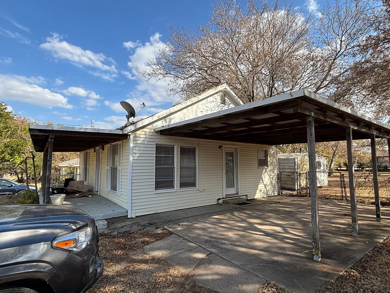 2 bed, 832 sqft, $1,400 — Photo 2