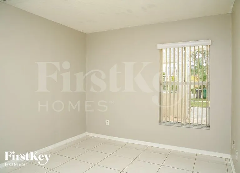 14842 SW 171st Ter — Photo 11