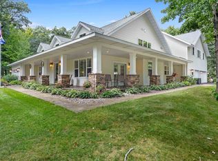 8916 N Shore Dr, Amherst Junction, WI 54407