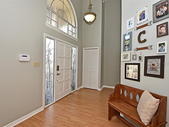 4th image of 616 N Longview Pl