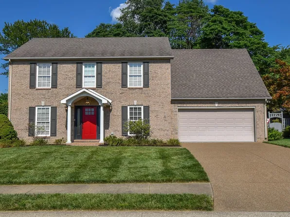 212 Alexandria Dr, Newburgh, IN 47630