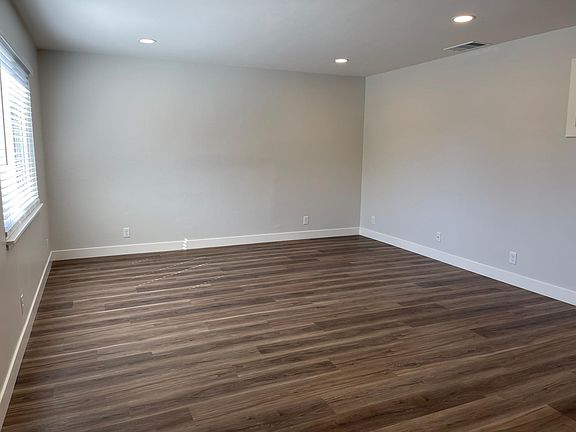 4th image of 5211 71st St