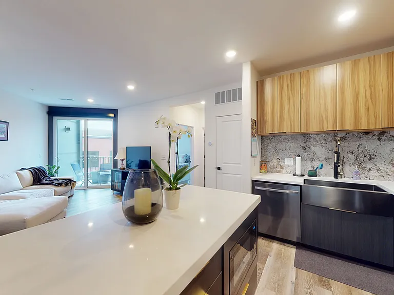 1523 S 10th St #117 — Photo 11