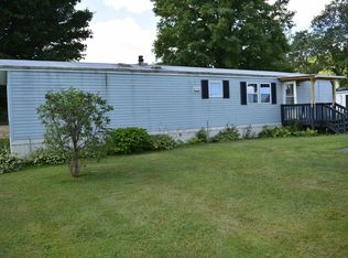 89 Roland Street, Barton, VT 05822