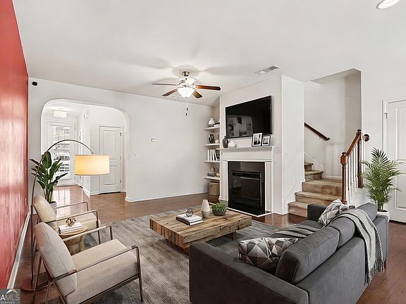 3rd image of 2692 Avanti Way