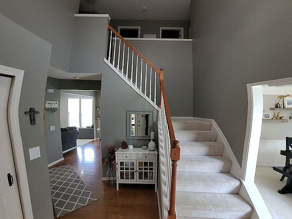 2nd image of 2265 Blanford Dr