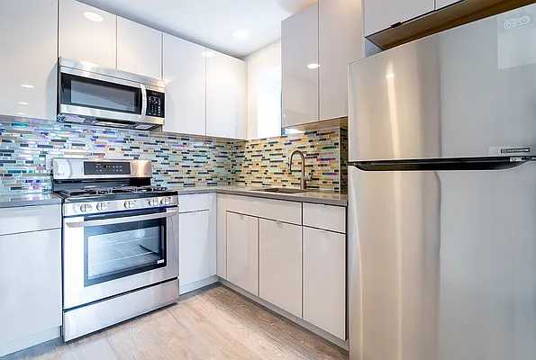 Rented by Bold Marketing | media 2