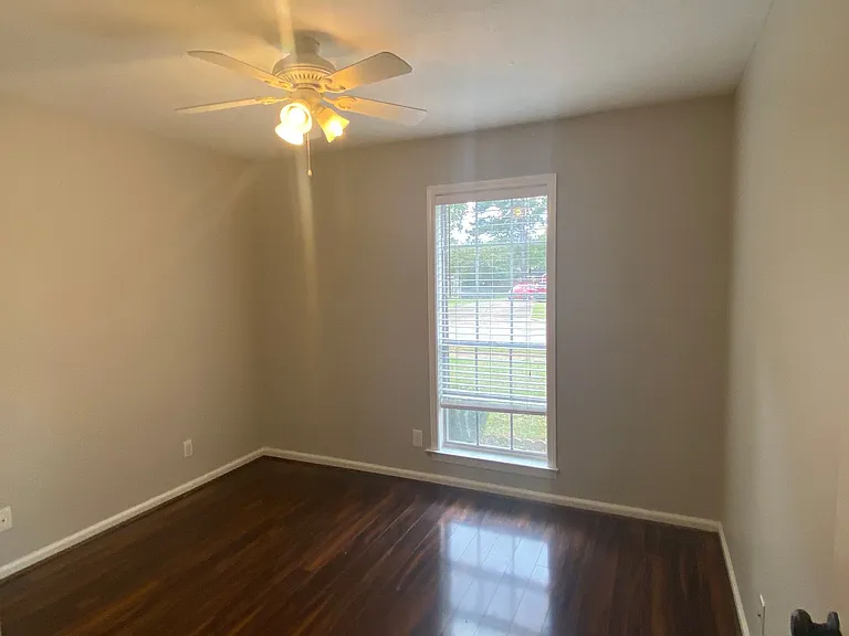 7301 Brampton Ln — Photo 22
