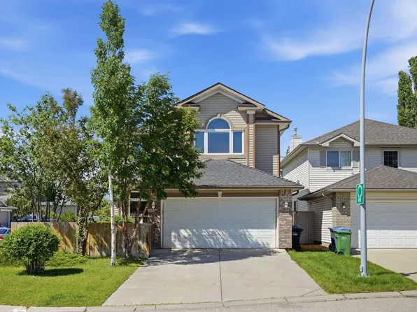 79 Citadel Crest Heath S, Calgary, AB T3G 4W4