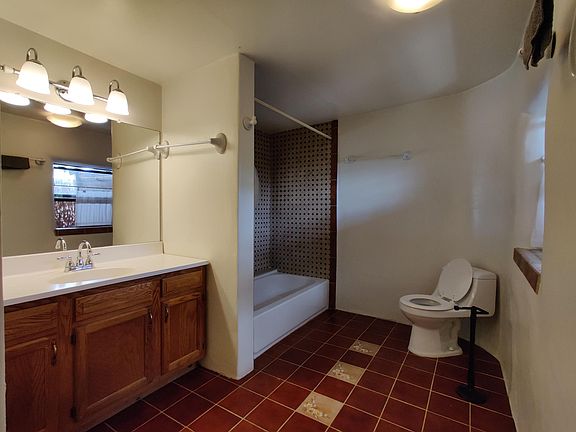 5th image of 5 La Cumbre Ln