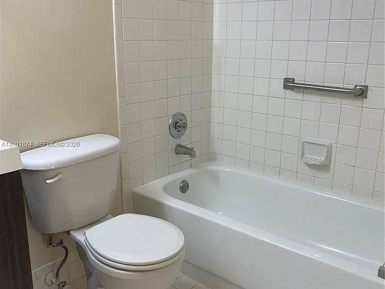 800 SW 131st Ave #311F — Photo 16