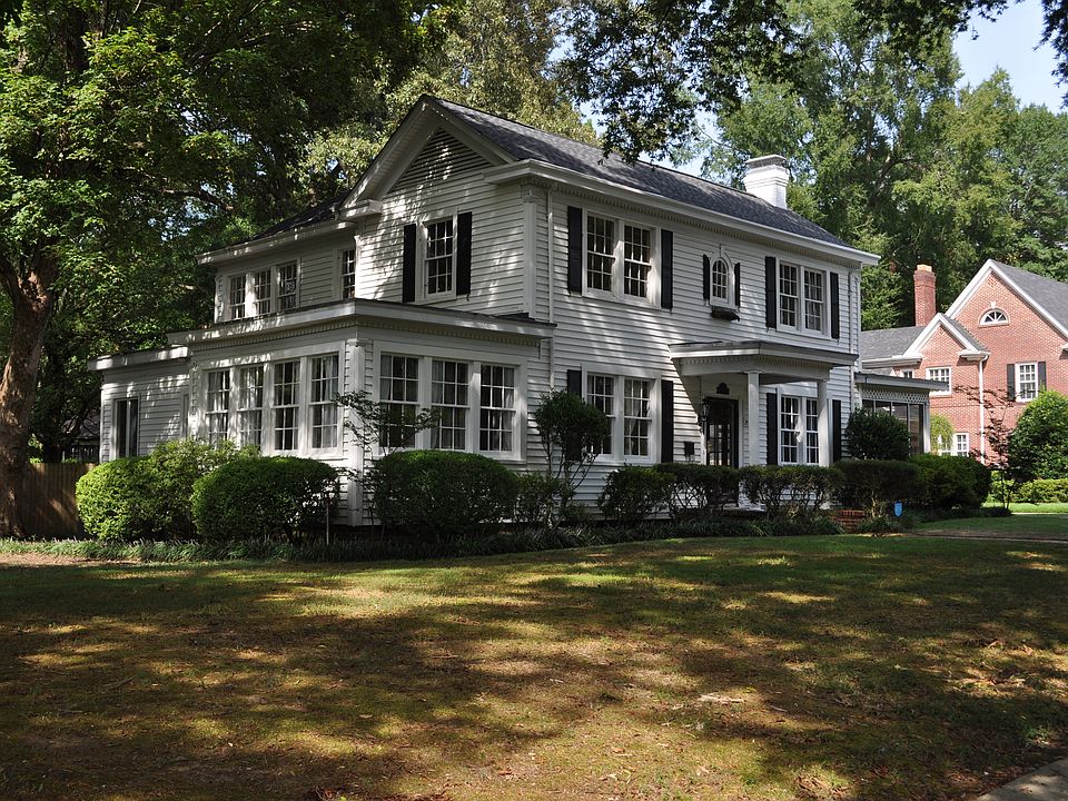 1st image of 26 Northwood Ave