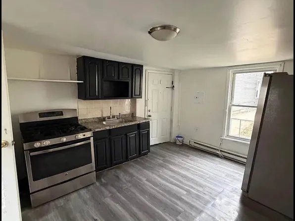 142 Inslee Pl Unit 3, Elizabethport, NJ 07206