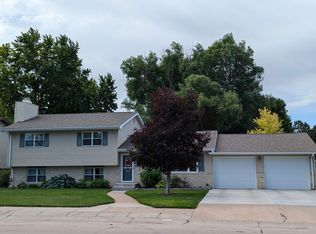3102 W Philip Ave, North Platte, NE 69101