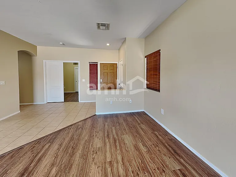 5561 S Lemon Tree Dr — Photo 7