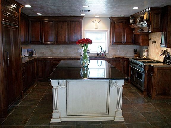 4th image of 4701 Riverridge Dr