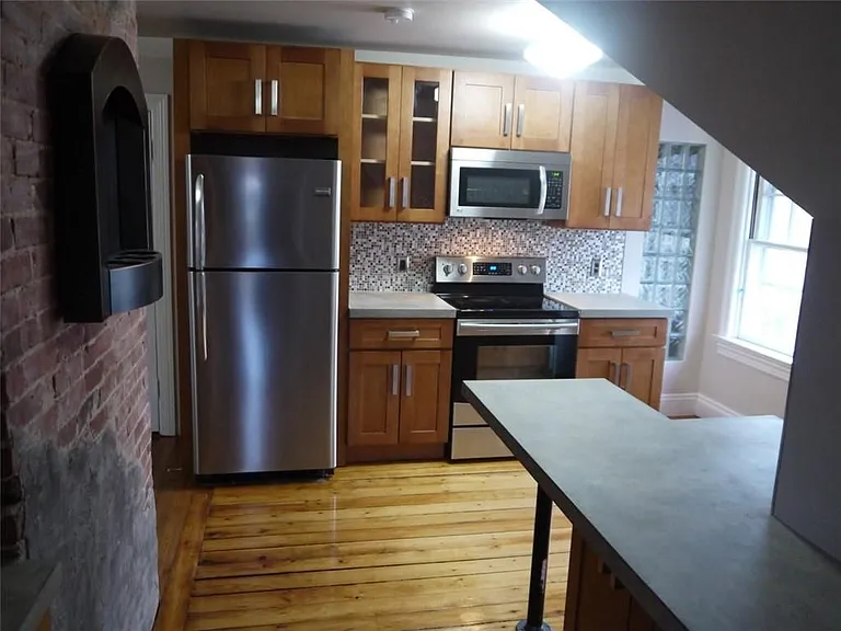 283 Norwood Ave — Photo 13