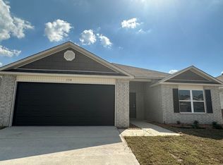 130 Jo Park Ln, Maumelle, AR 72113