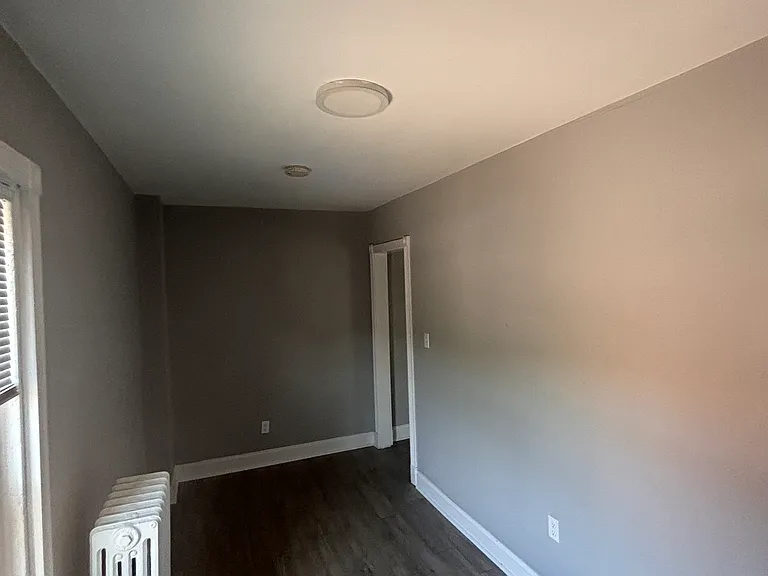 232 Richmond Ave #4 — Photo 4