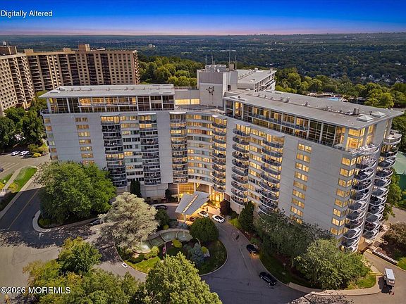 5th image of 1 Claridge Drive #501