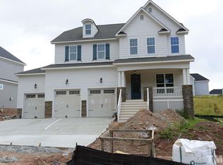 808 Rambling Oaks Ln, Holly Springs, NC 27540