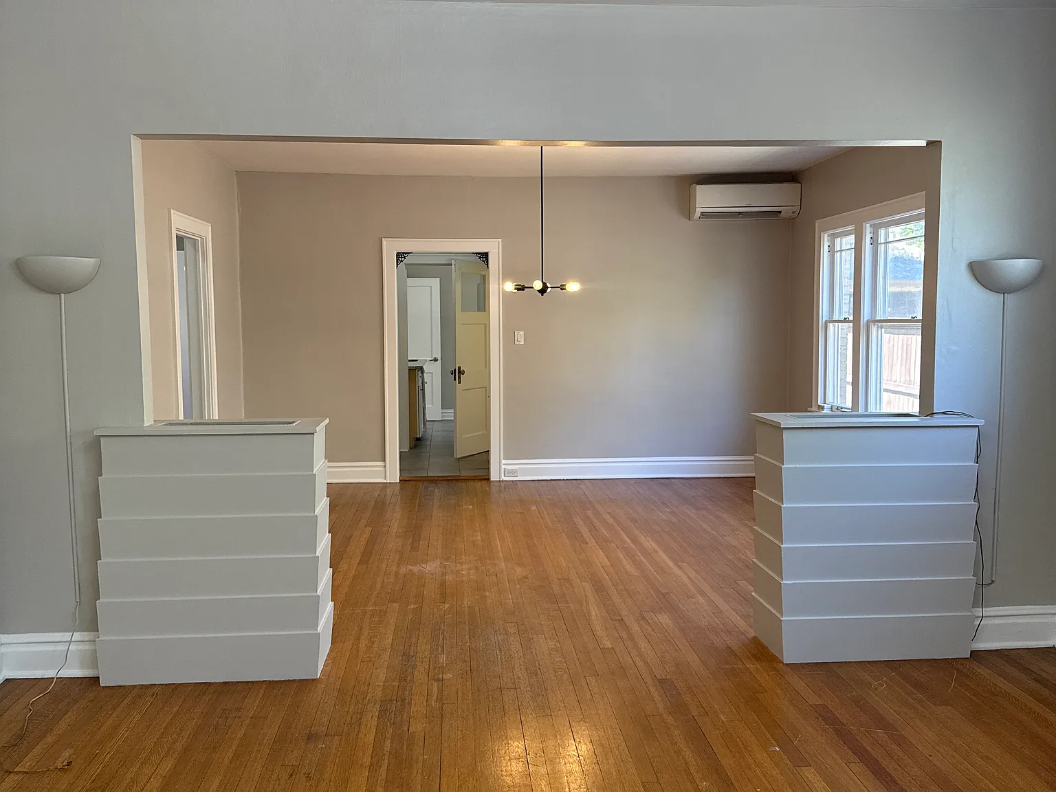 4 bed, 3200 sqft, $3,950 — Photo 3