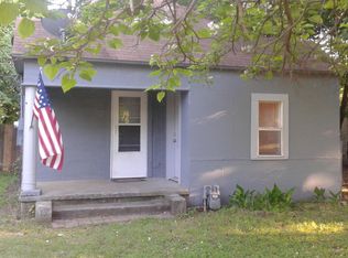 311 W McKinney St, Pilot Point, TX 76258