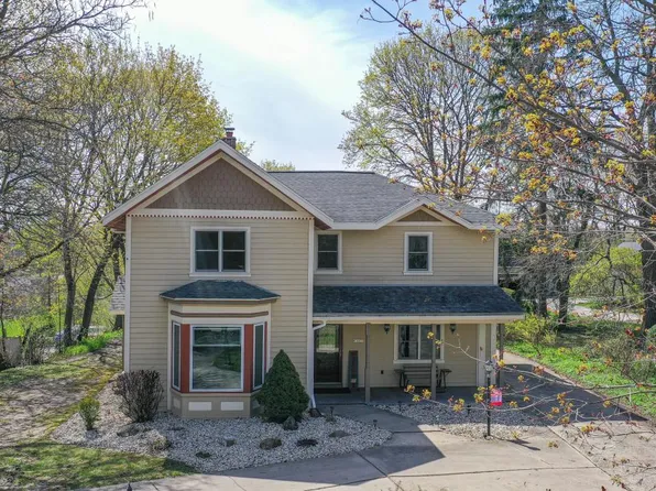 S67W14653 Janesville ROAD, Muskego, WI 53150