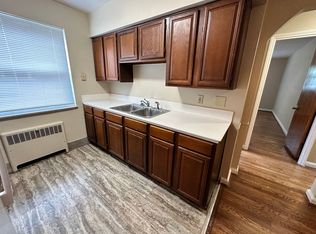 6235 Corbly St #4, Cincinnati, OH 45230