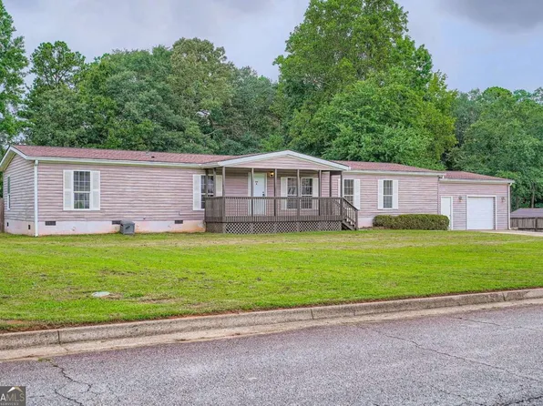 414 Graystone Dr, Winder, GA 30680