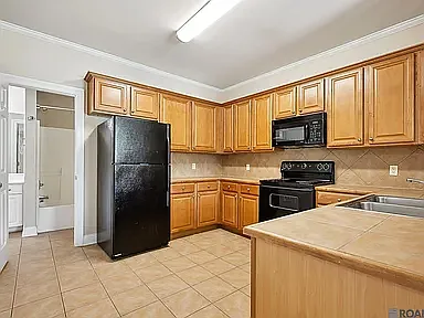 7300 Burbank Dr #31 — Photo 3