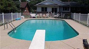 4th image of 44 Circle End Dr