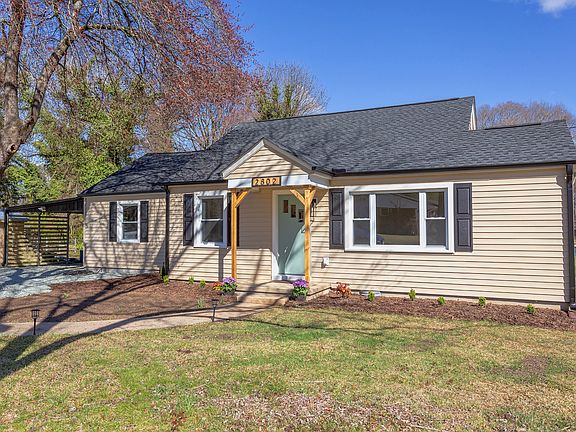 3rd image of 2802 Cammie St