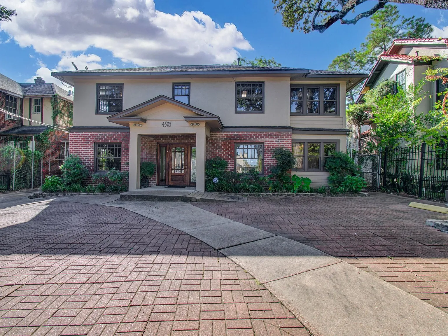 4 bed, 5.0 bath, 3537 sqft, $5,500 — Photo 4