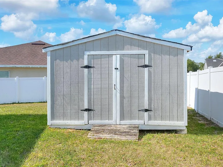 780 Overlook Grove Dr — Photo 15