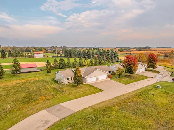 617 6th Ave W, Osakis, MN 56360