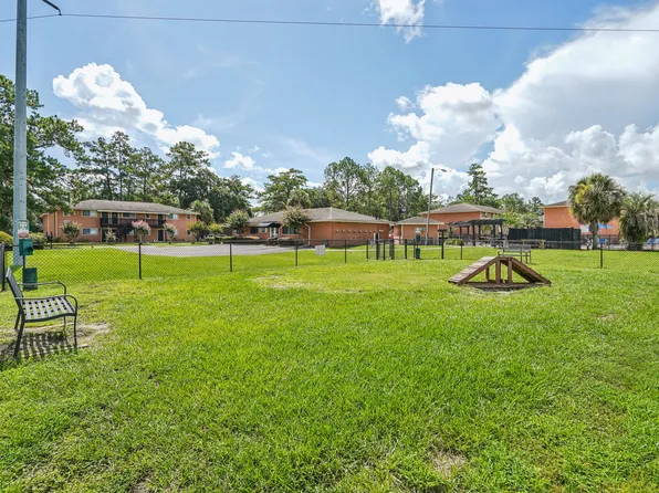 Liv Apartments, 1902 SW 42nd Way #90a4814d7, Gainesville, FL 32607