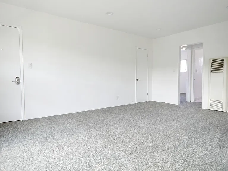 3700 Inglewood Blvd #7 — Photo 3