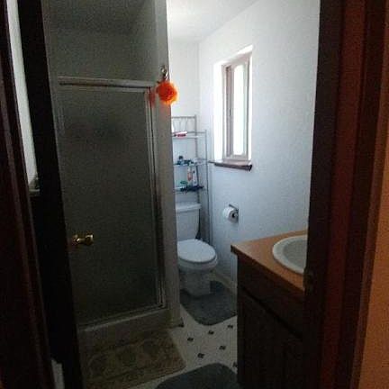 5th image of 1207 Tieton Ave