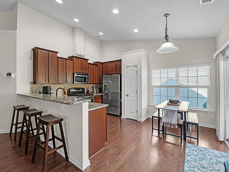 5826 Castlecove Rd — Photo 8