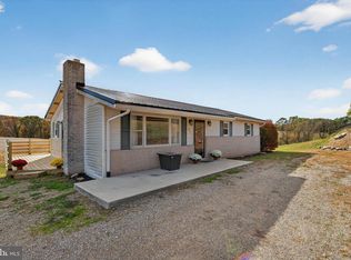 421 Million Dollar Rd, Halifax, PA 17032