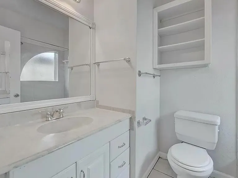 2801 Rio Grande St #106 — Photo 16