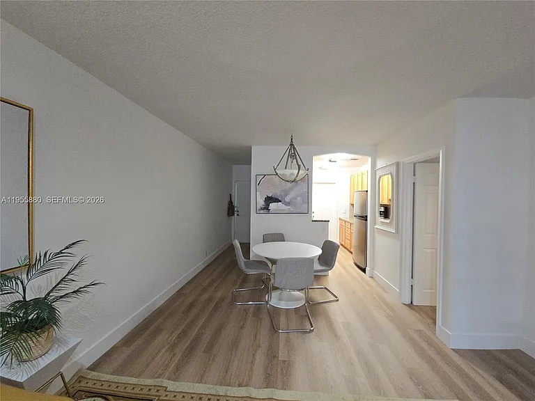 2424 SE 17th Cswy #312B — Photo 3
