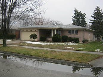 1st image of 2616 Agustina Dr