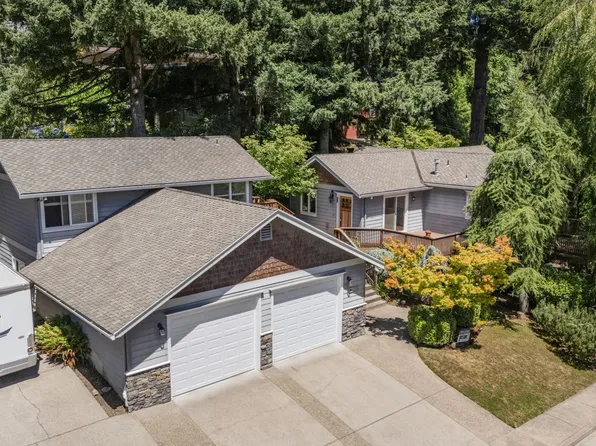 1235 11th St, West Linn, OR 97068