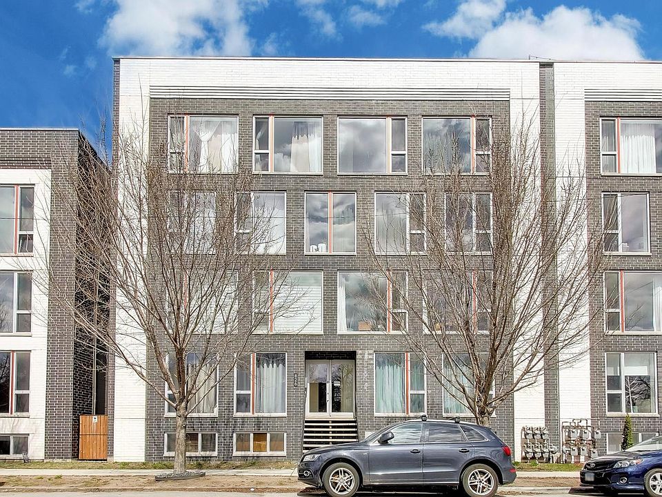1st image of 826 W Cullerton St #2E