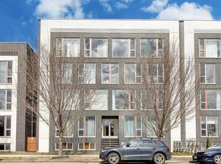 826 W Cullerton St #2E, Chicago, IL 60608