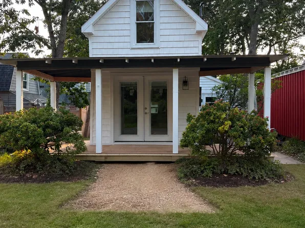 16 Camp Walk, Island Heights, NJ 08732