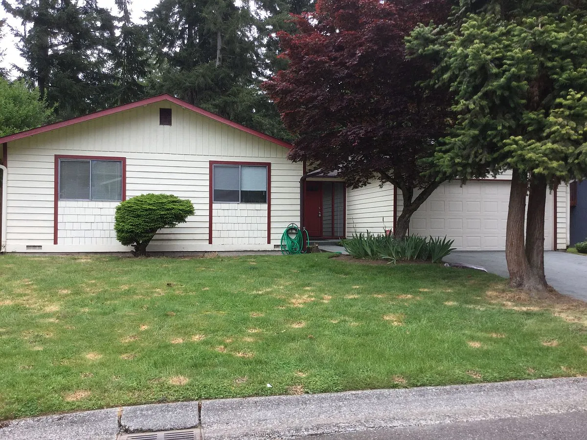 Building Photo - 9905 48th Ave W