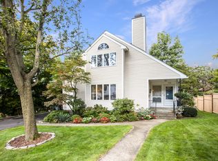154 Trenton Ave, White Plains, NY 10606